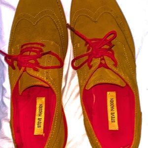 Steve Madden 
Mens Tan Wing Tip Shoes 13